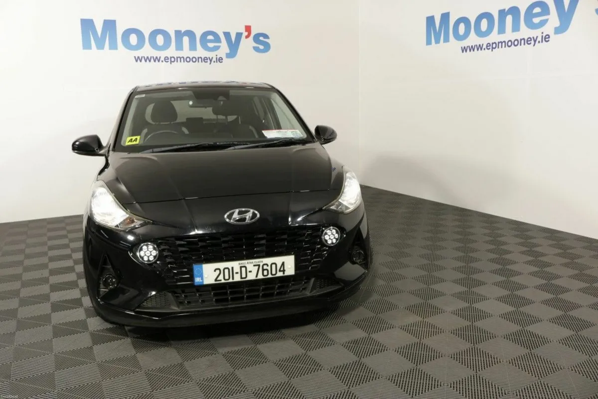 Hyundai i10 DELUXE PLUS 1.0L PETROL HATCHBACK - Image 3