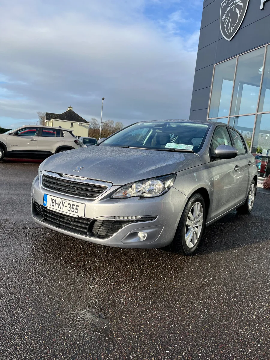 Peugeot 308 2018 - Image 2