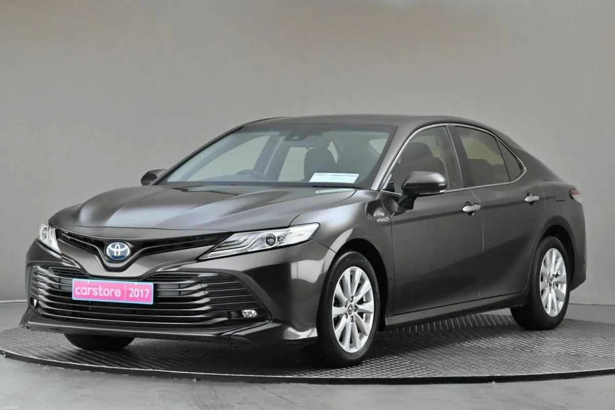Toyota Camry 2.5 HYBRID **PARK SENSORS**REVERSE CA - Image 3