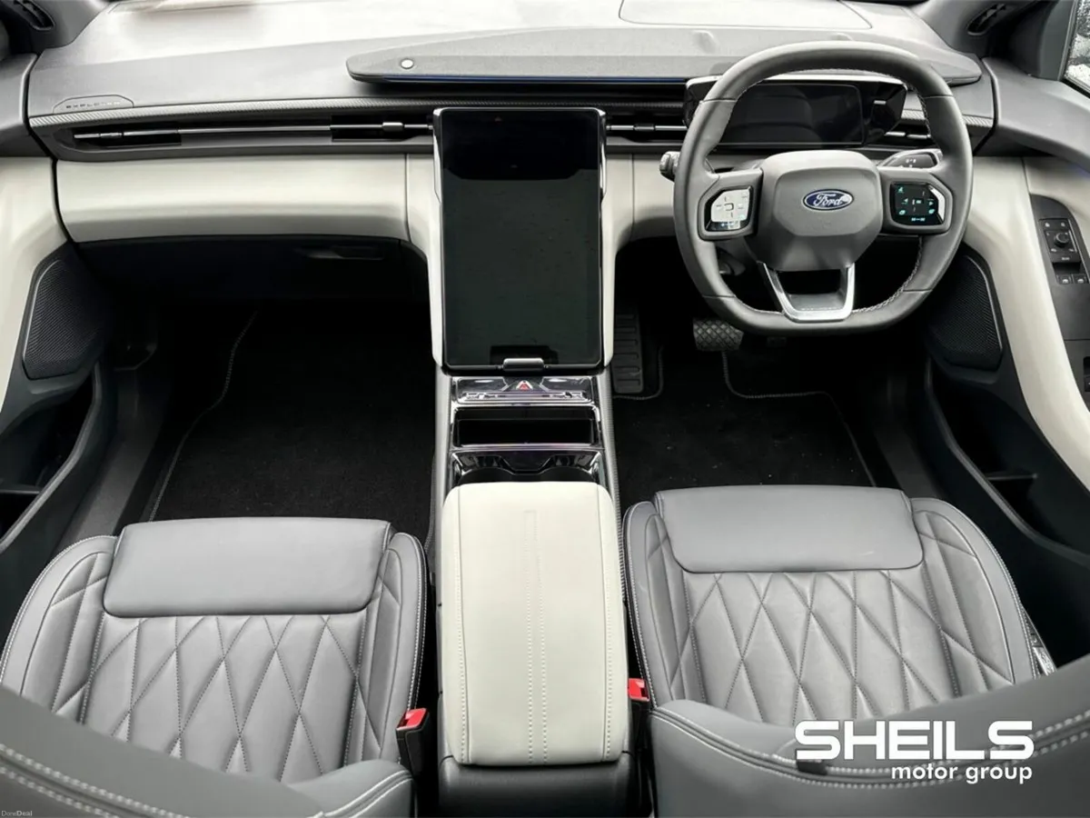 Ford Explorer Premium 77kWh Extended Range RWD - Image 3