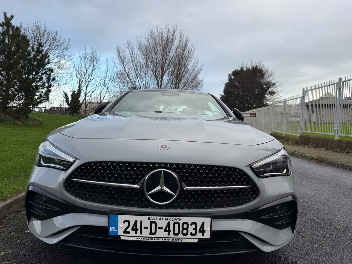 Mercedes CLE 2024 200 COUPE NIGHT PACK AMG LINE - Image 2