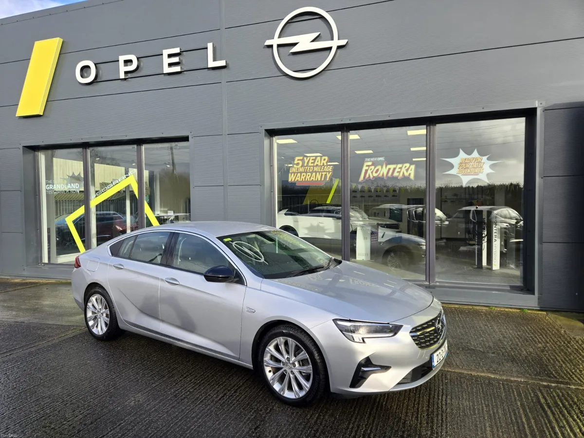 Opel Insignia ELITE 2.0D 174PS S/S FWD 6 Speed - Image 1