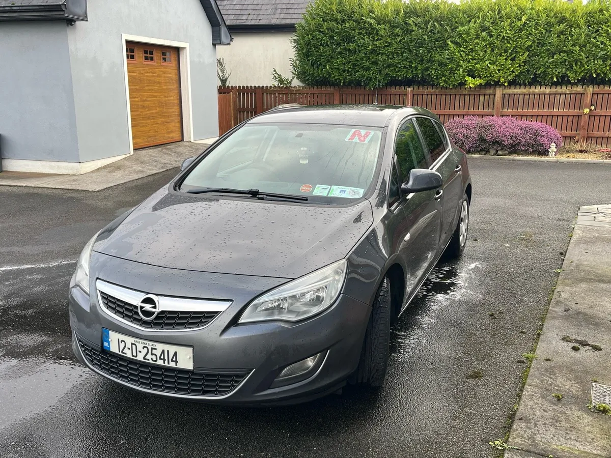Opel Astra 2012 1.4L Diesel - Image 3