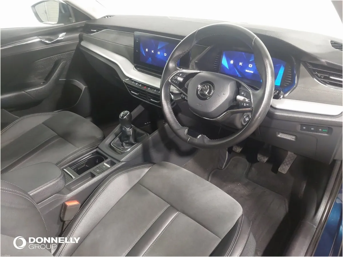 Skoda OCTAVIA Diesel Estate SE L - Image 4