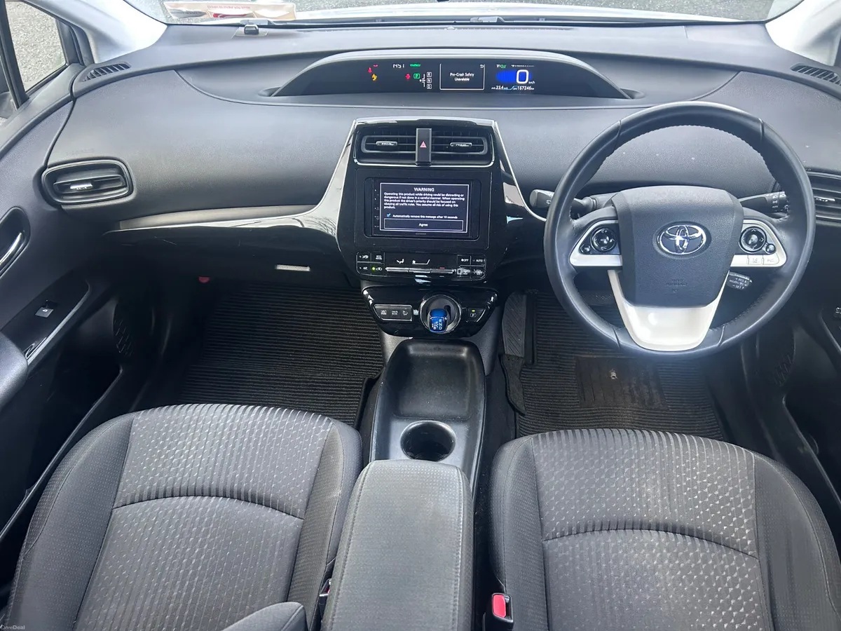 2016 TOYOTA PRIUS 1.8 PETROL HYBRID AUTO - Image 2