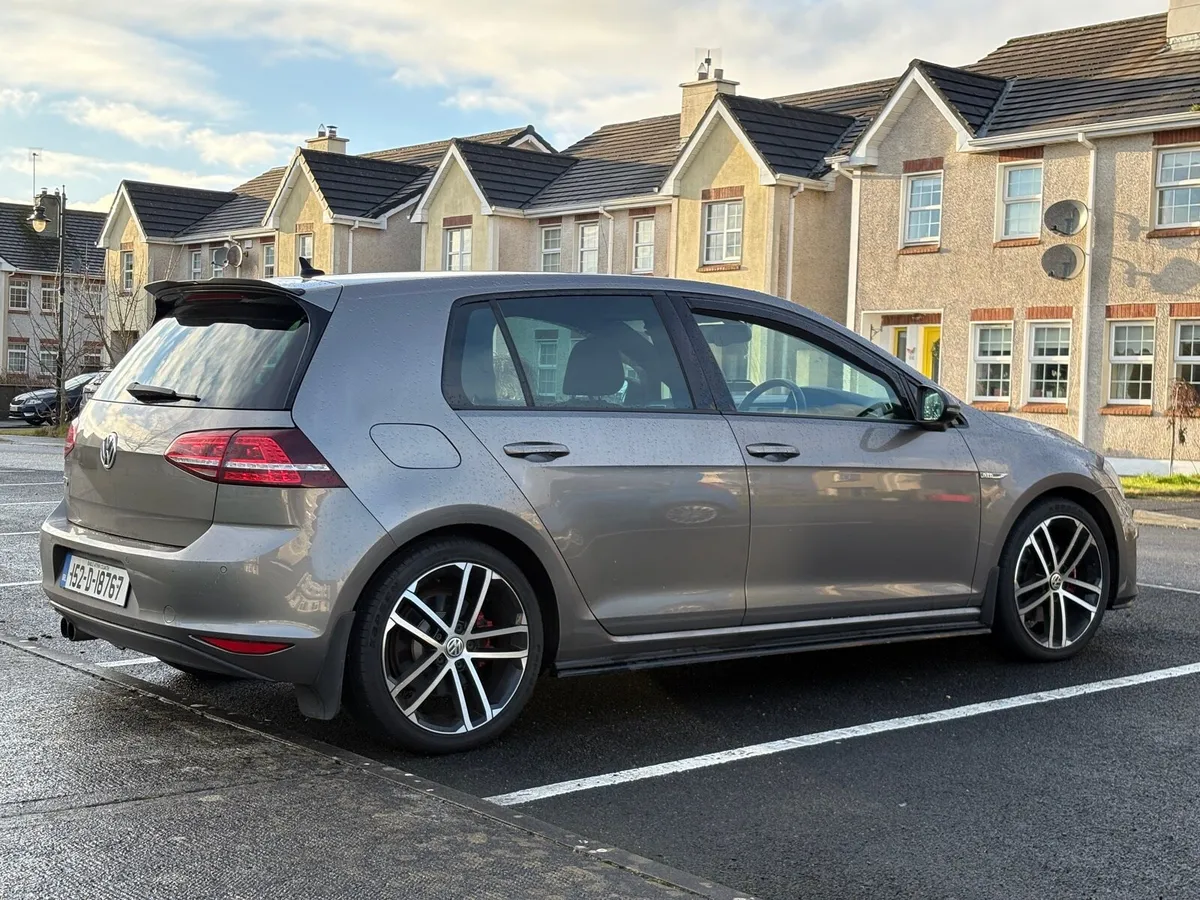 Volkswagen Golf GTD - Image 2