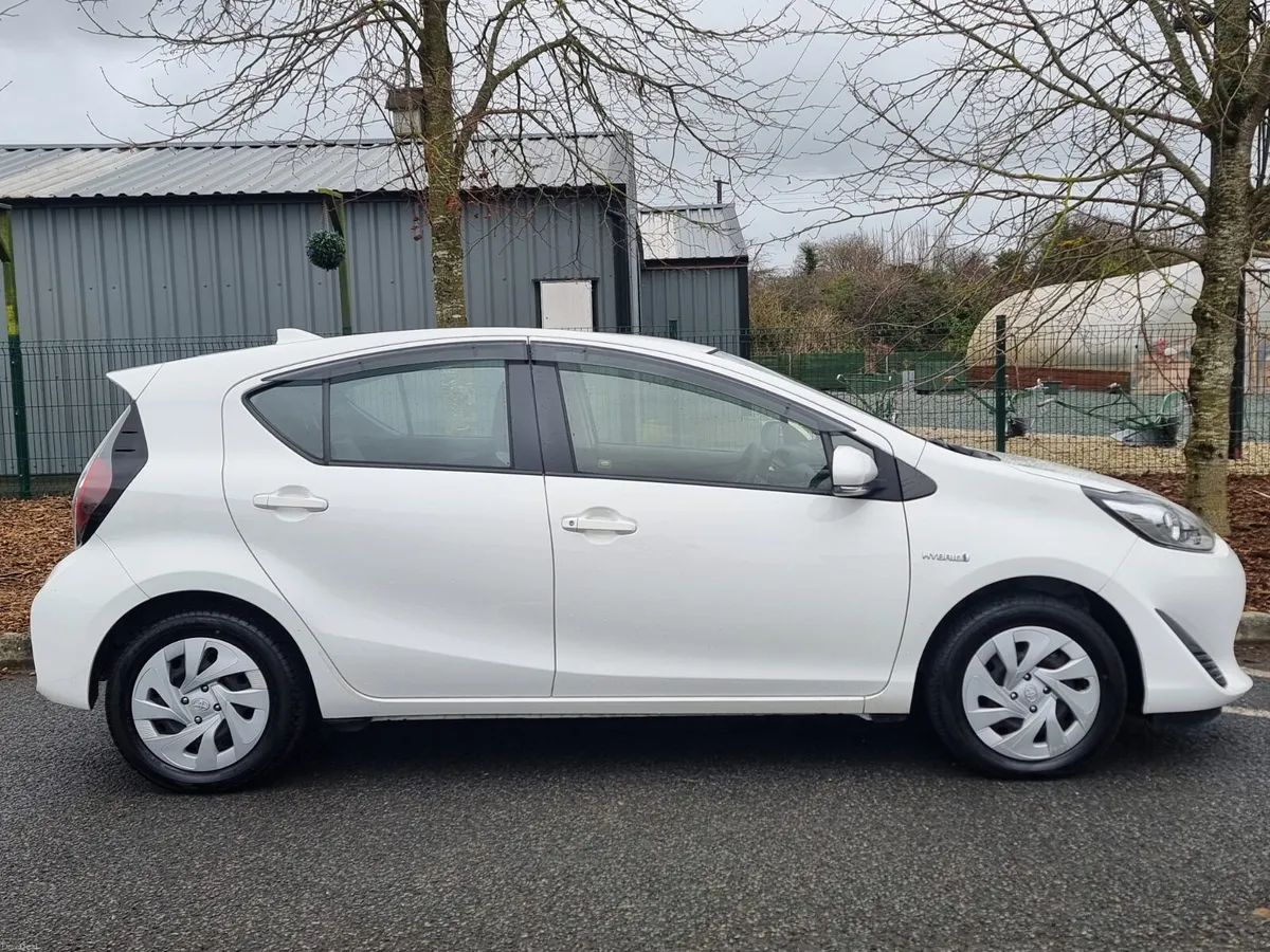 2020 TOYOTA AQUA HYBRID AUTO 1 YR WARRANTY €14,900 - Image 5