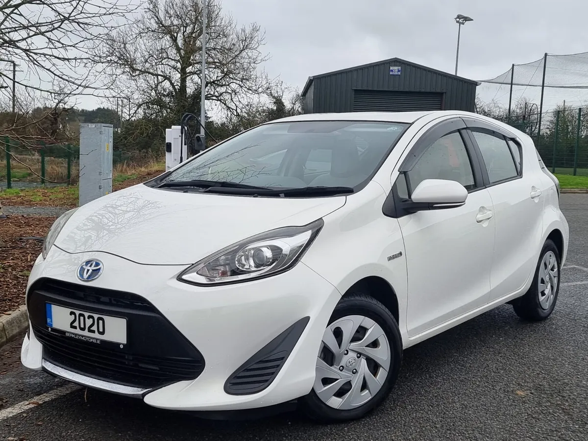 2020 TOYOTA AQUA HYBRID AUTO 1 YR WARRANTY €14,900 - Image 1