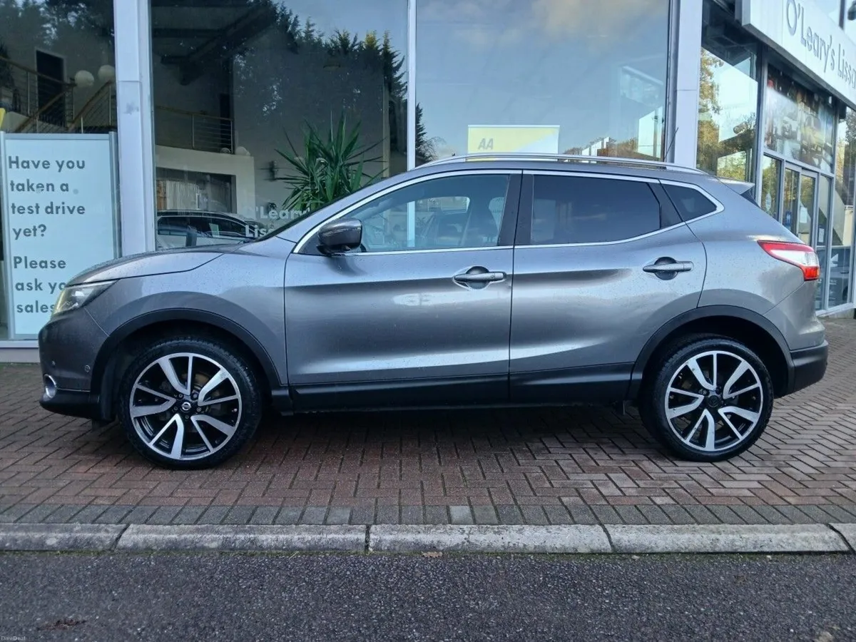 Nissan Qashqai 1.6 DCi TECKNA, Grey met,, Very Cle - Image 4