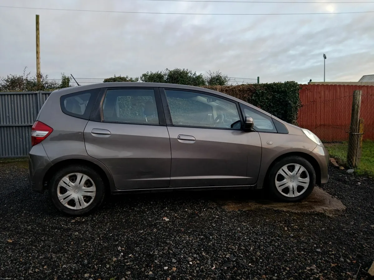 Honda Jazz 2012 1.2 I-VETC - Image 1