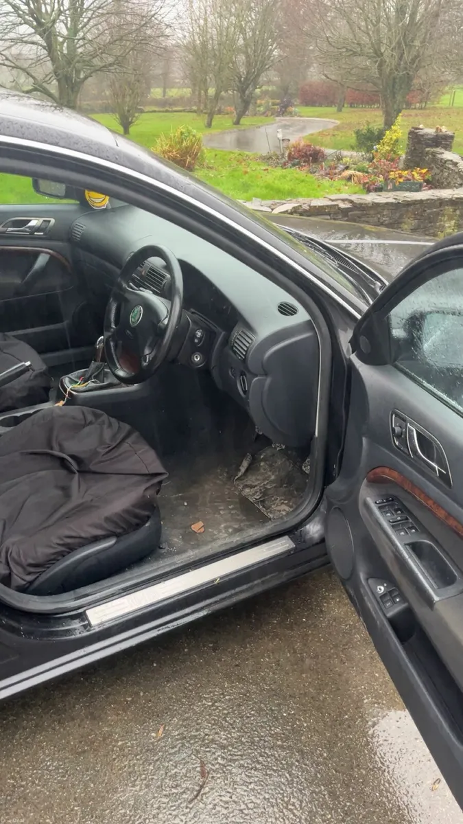 Scoda superb - Image 4