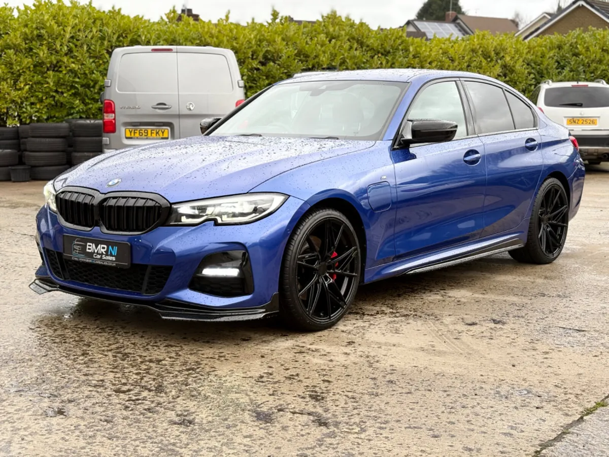 2020 BMW 330 M- SPORT AUTO HYBRID - Image 3