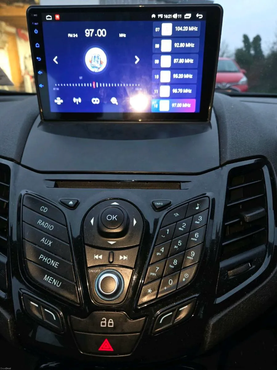 Ford Fiesta 1.25 L petrol 2014 - Image 4