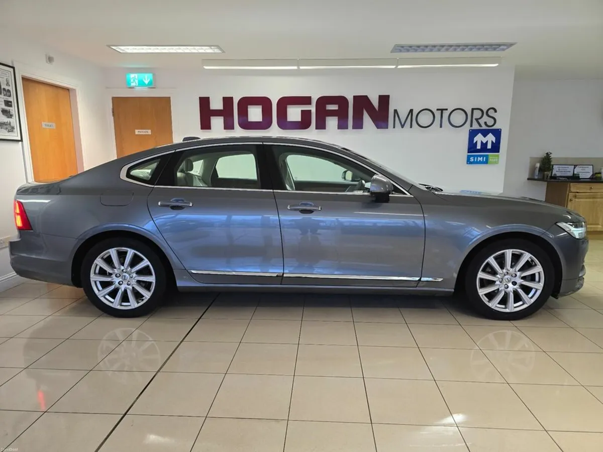 Volvo S90 D4 INSCRIPTION GT AUTOMATIC 190 BHP *BES - Image 3