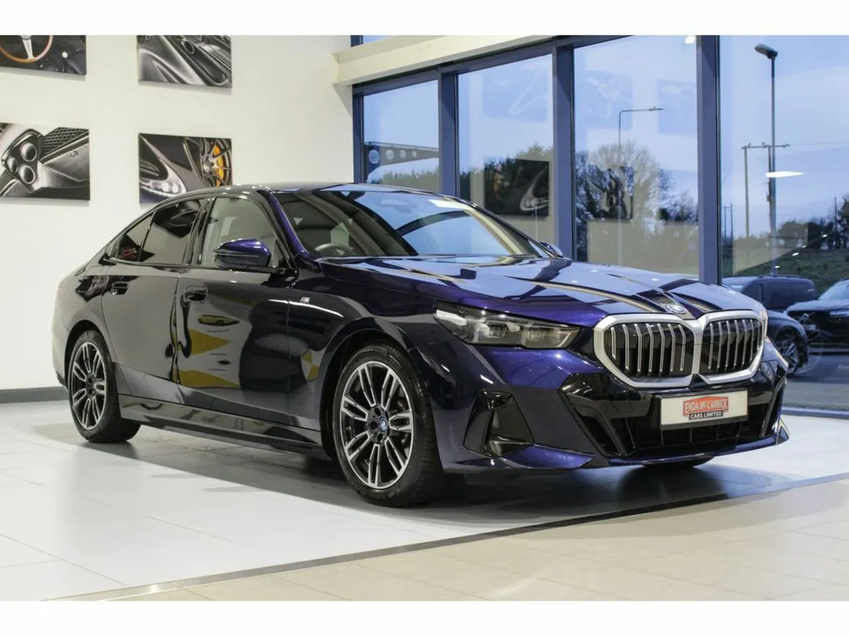 BMW 5-Series 530E M-SPORT COMFORT PLUS - Image 2