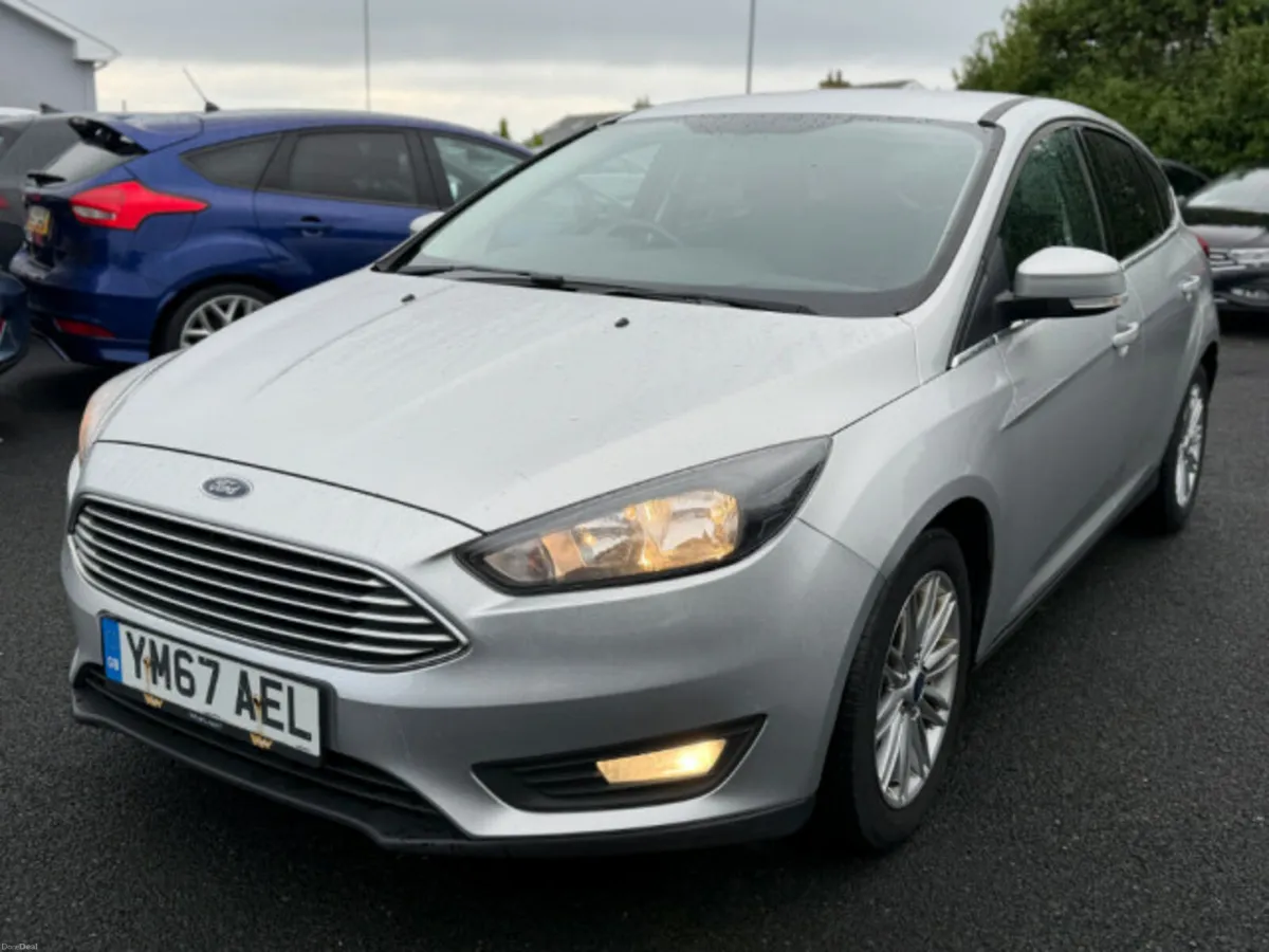 Ford Focus ZETEC EDITION TDCI - Image 2