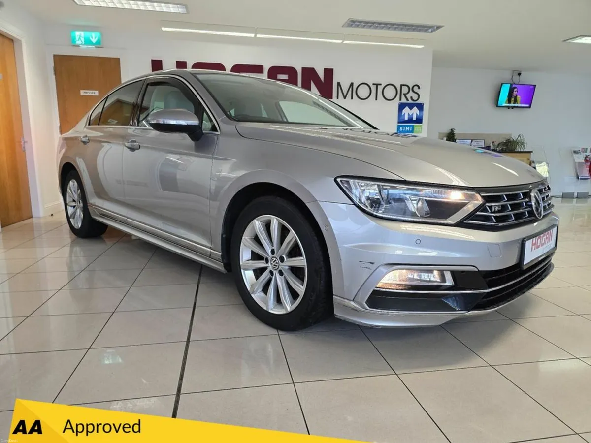 Volkswagen Passat Highline 2.0 TDi Automatic Saloo - Image 1