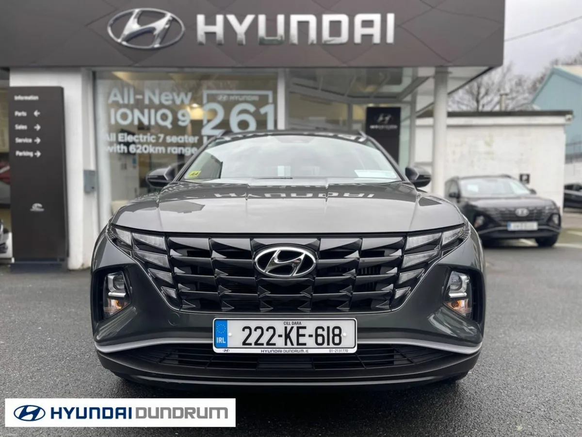 Hyundai Tucson Executive HEV 5DR Auto - Image 2