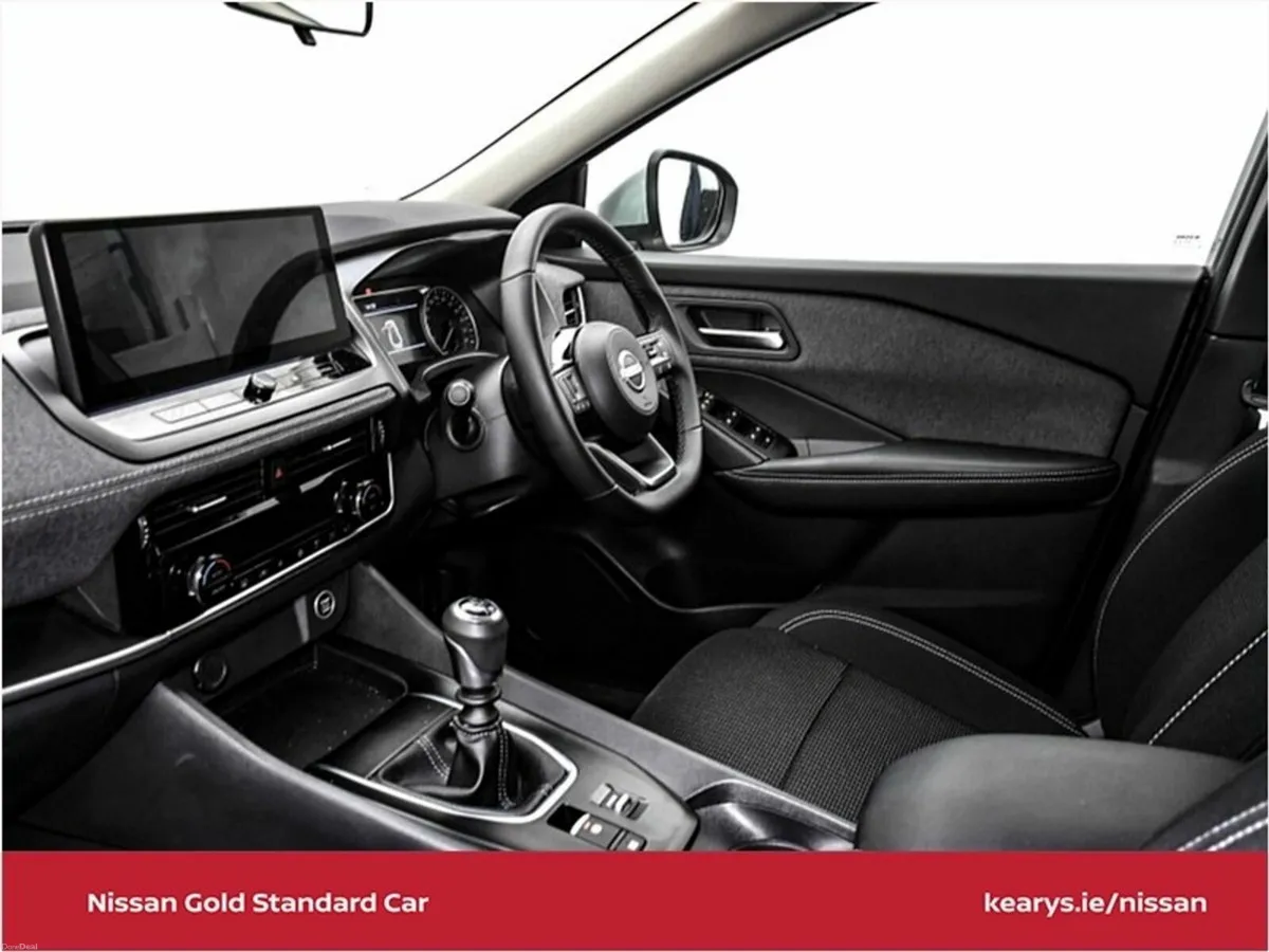 Nissan Qashqai 1.3 PET MILD HYBRID SV - MEGA SALE - Image 5