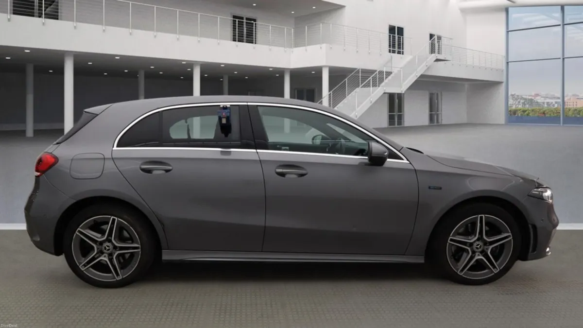 2021 MERCEDES A250E AMG LINE EXECUTIVE - Image 3