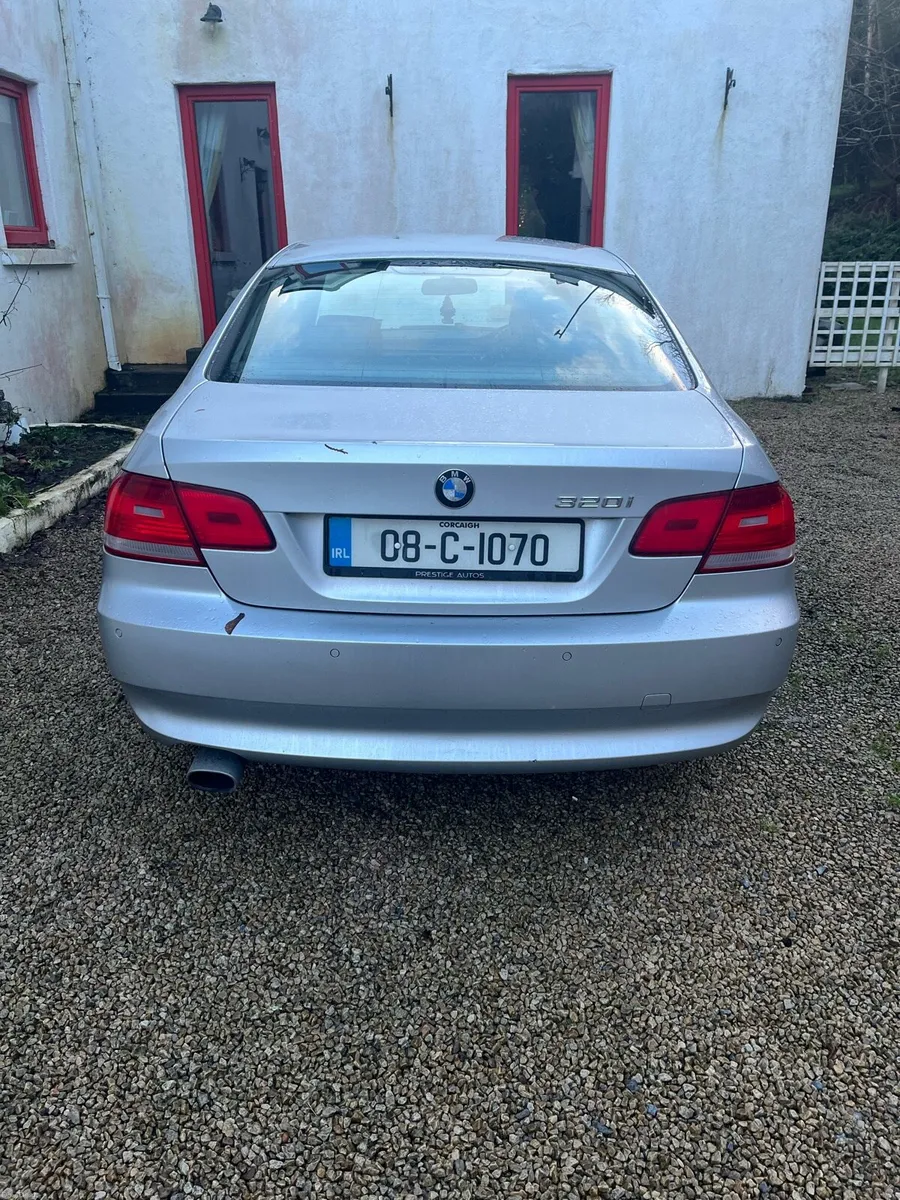 BMW 320i Coupe 2.0L Petrol 2008 - Image 4