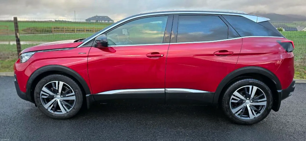 /// PEUGEOT 30008  1.5 GT LINE - Image 1