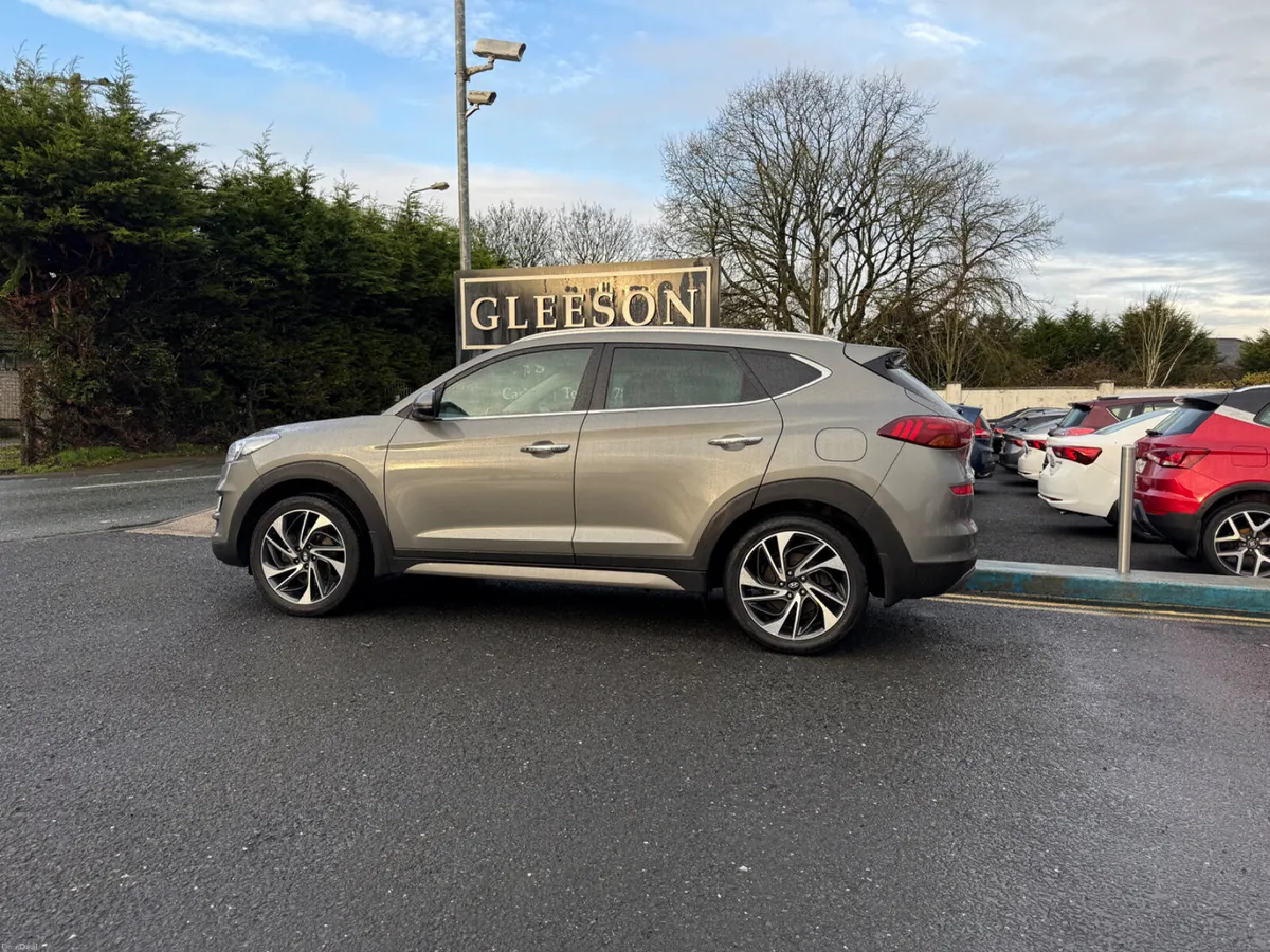 201 Hyundai Tucson Automatic - Diesel 4WD, Low Kms - Image 2