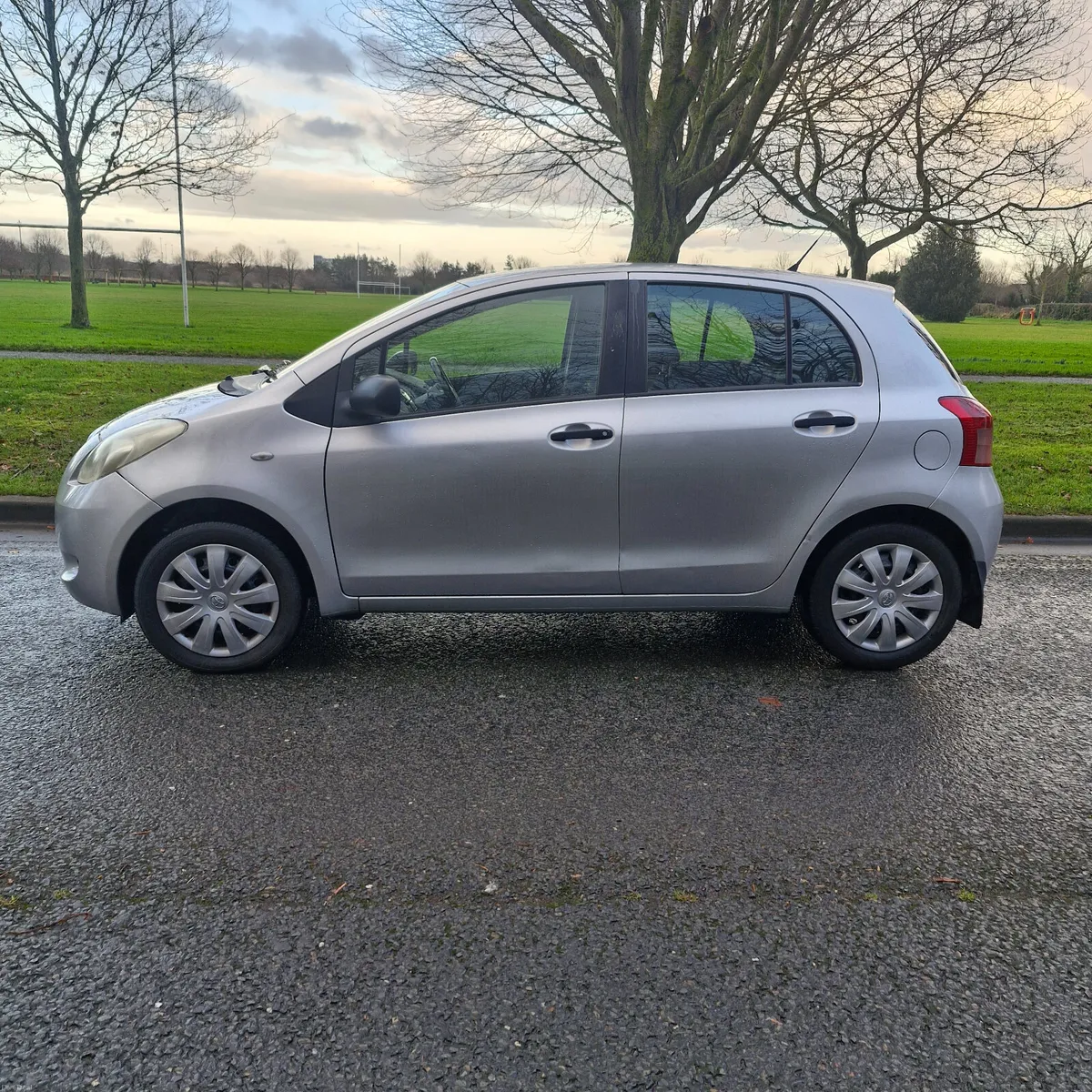 Toyota Yaris 145,000km NCT 06/26 2007 - Image 4