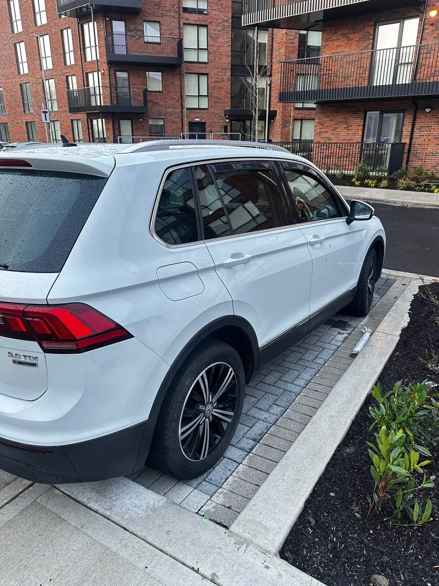 Volkswagen Tiguan 2.0 TDI SE NAV 4Motion 2016 - Image 4