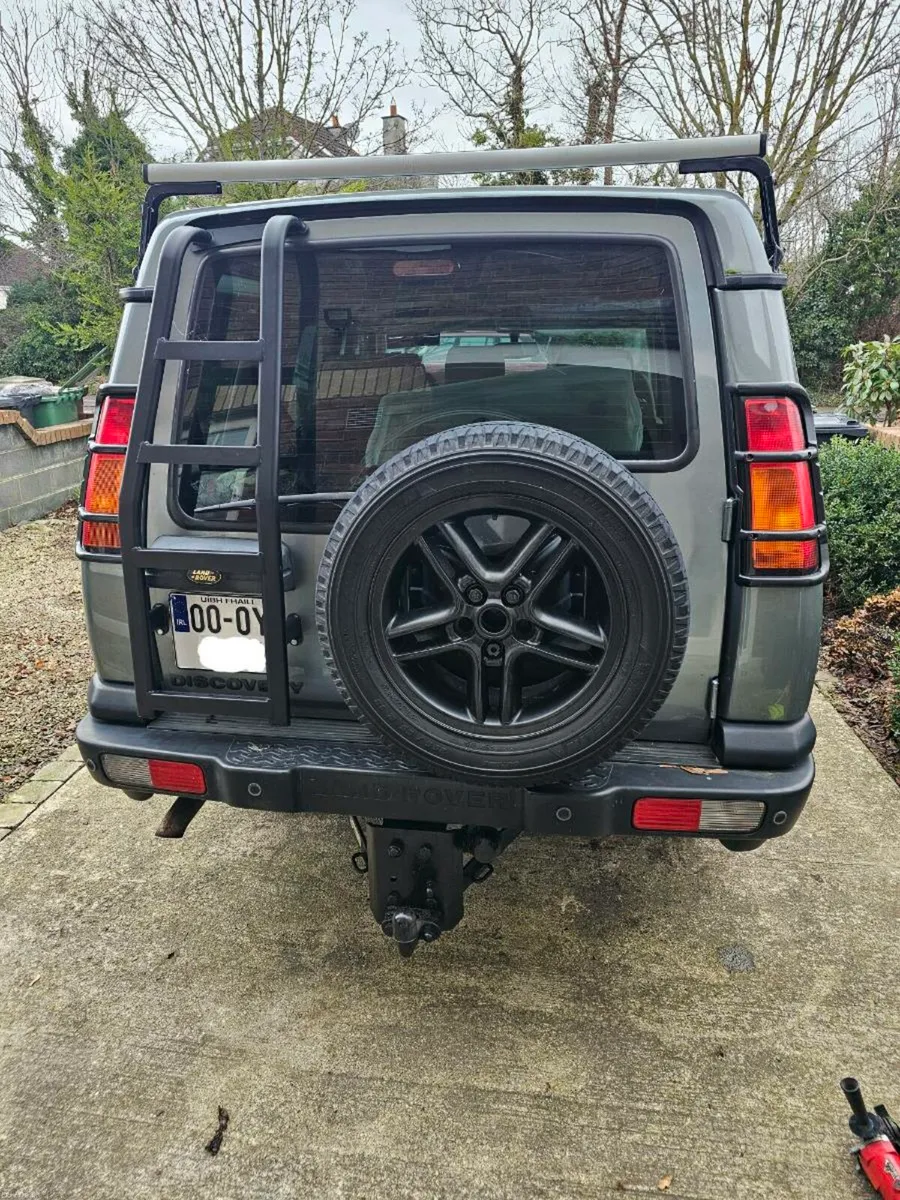 Land Rover Discovery td5 - Image 2