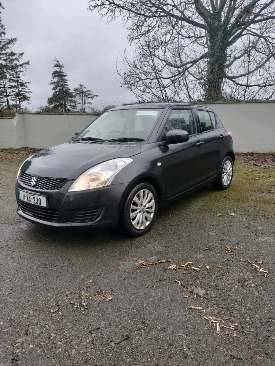 2011 Suzuki Swift - Image 2