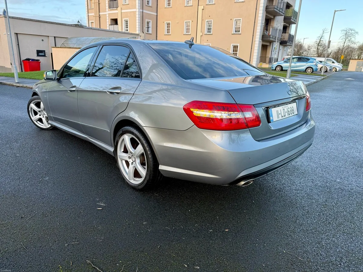 MERCEDES BENZ E 250 CDI BE SPORT 4DR AUTO - Image 3