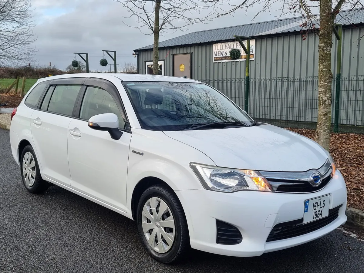2015 TOYOTA COROLLA FIELDER HYBRID AUTO €8,990 - Image 2