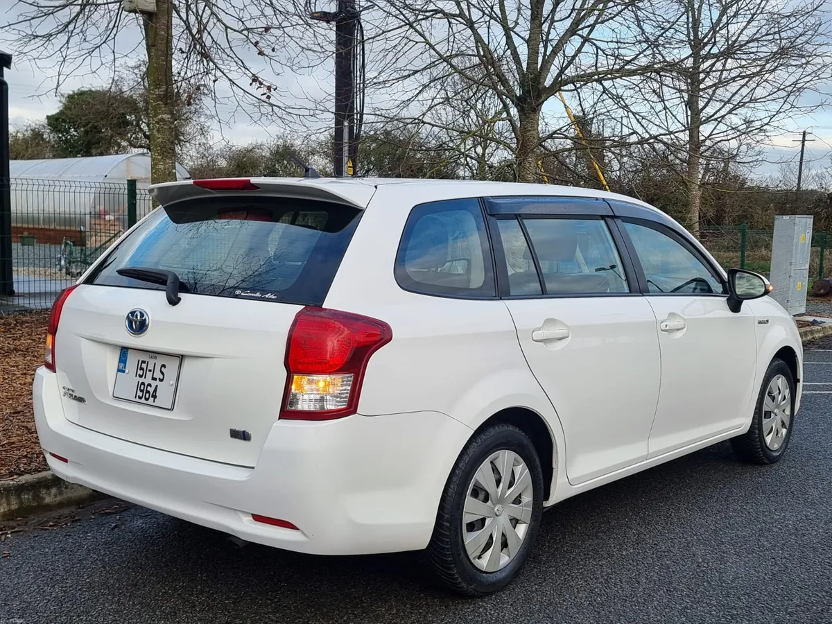 2015 TOYOTA COROLLA FIELDER HYBRID AUTO €6999 - Image 1