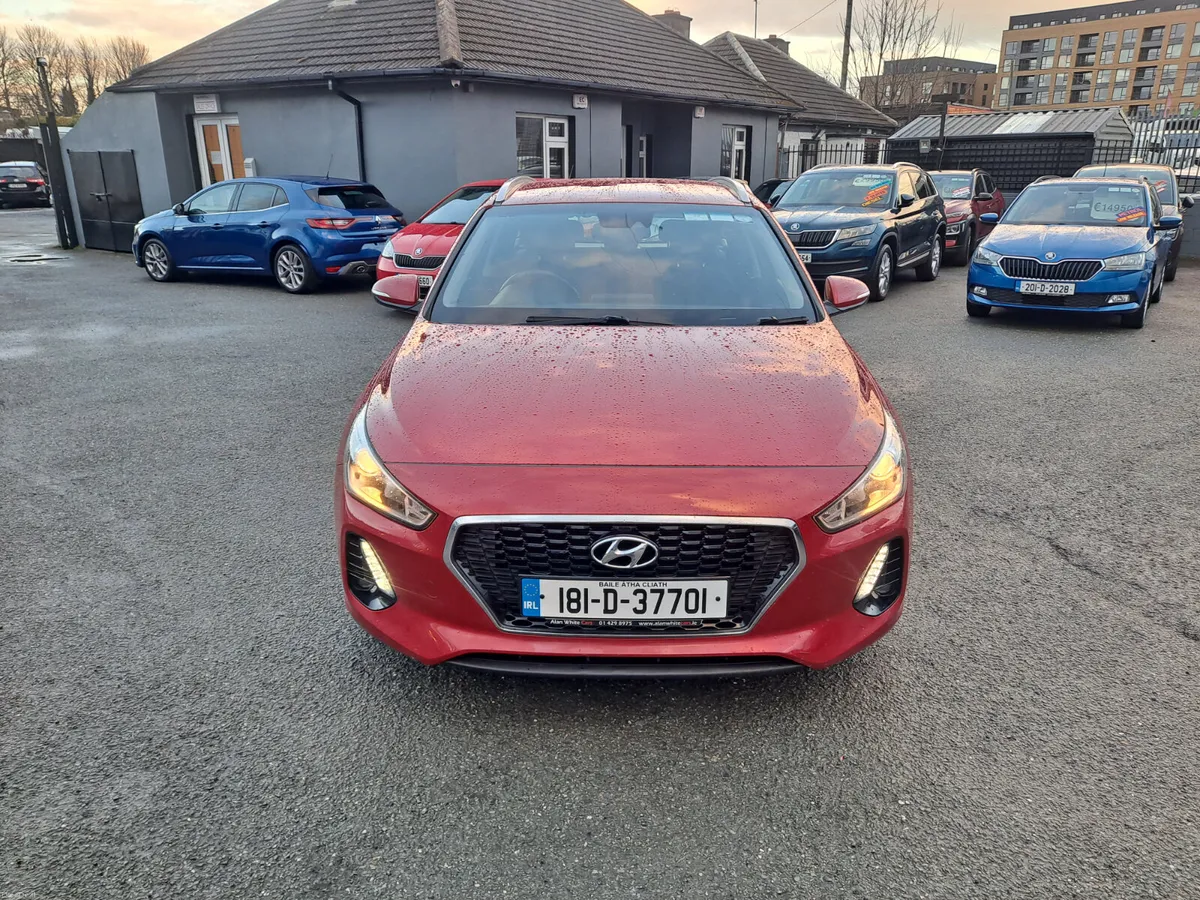 Hyundai i30 2018 i30 TOURER DELUXE 5DR DIESEL - Image 3