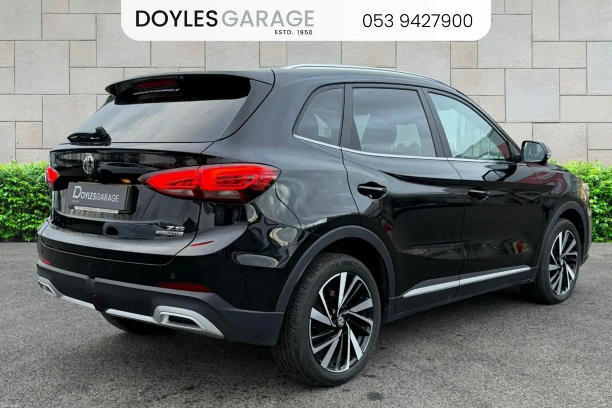 MG ZS Exclusive HEV - Image 3