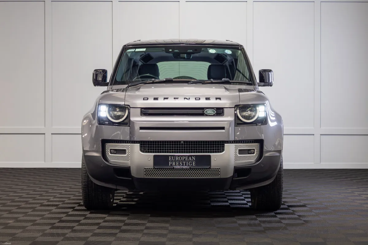 222 Land Rover Defender S D250 2 Seat Commercial - Image 2