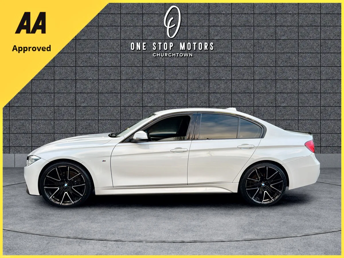 182 BMW 320d MSPORT *SHADOW EDITION* AUTO /AS NEW - Image 2