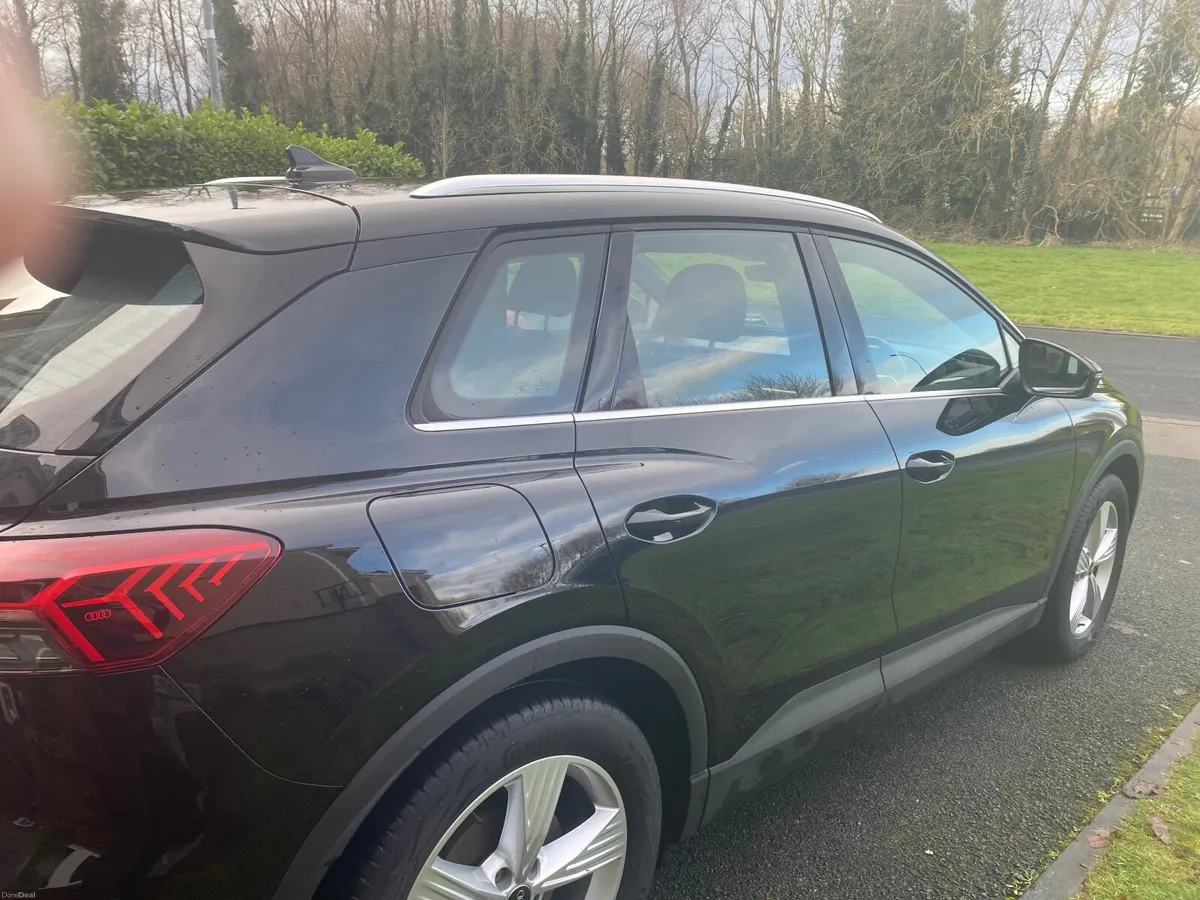 Audi e-tron 2022 - Image 2