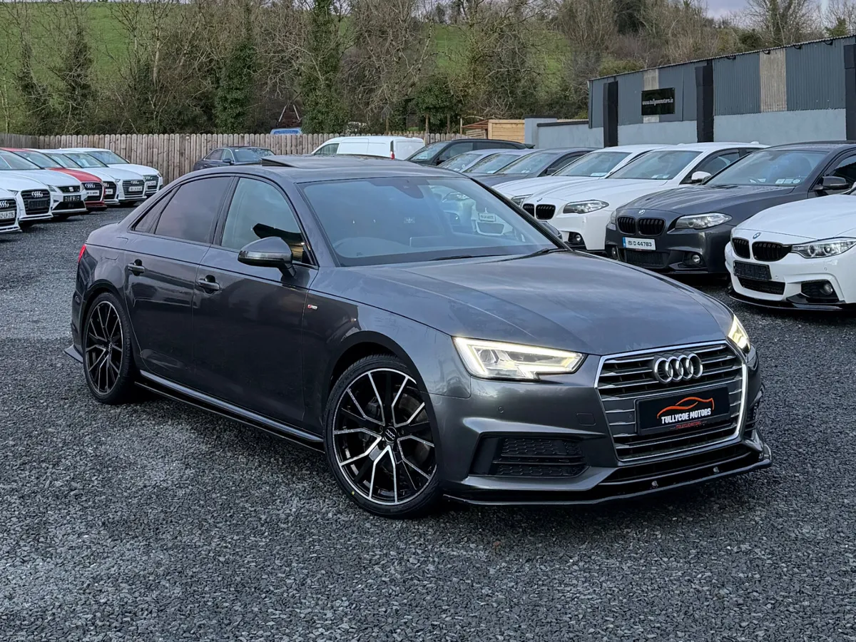 AUDI A4 S-LINE SUN ROOF! - Image 3