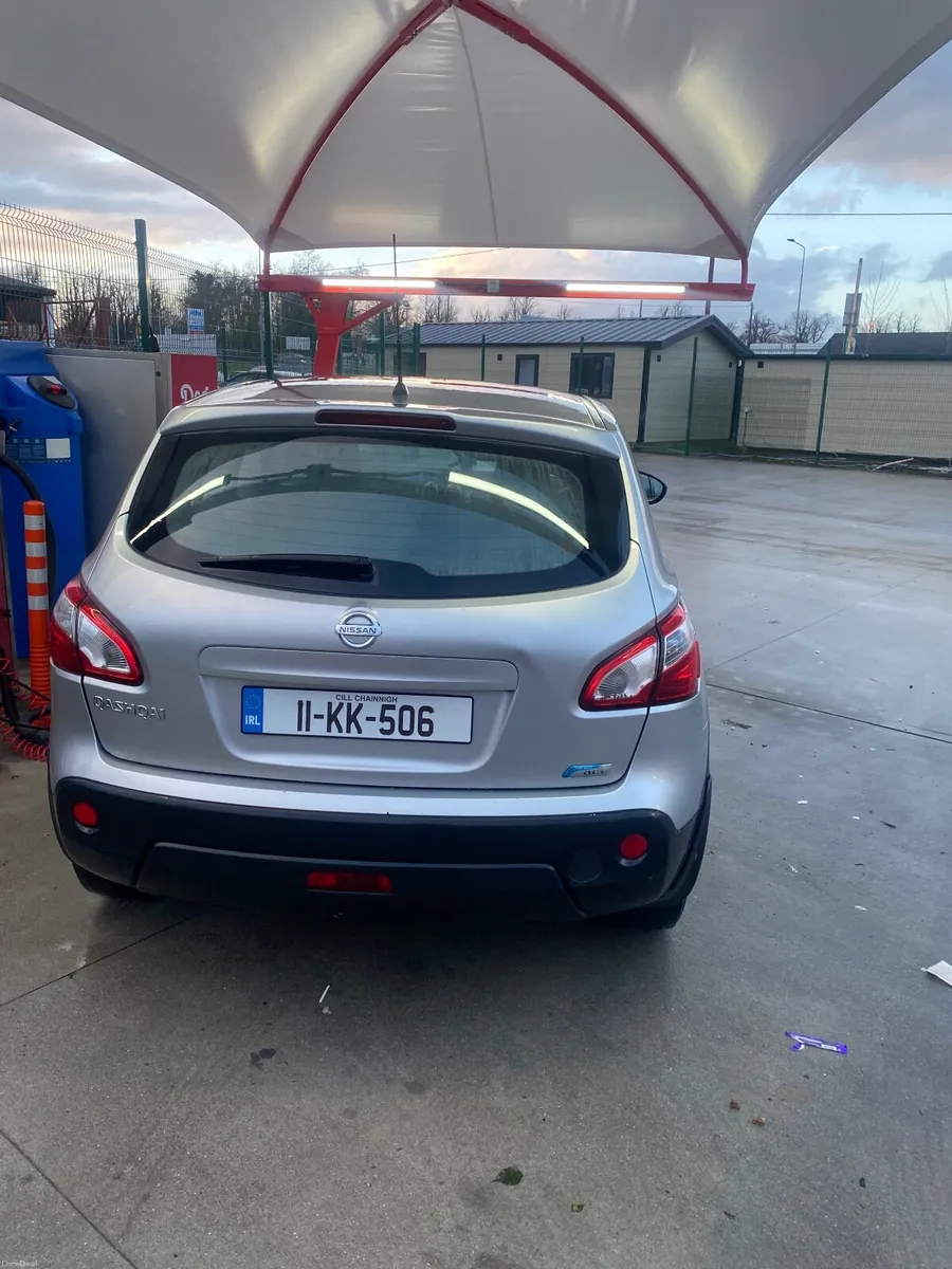 Nissan Qashqai 2011 - Image 2