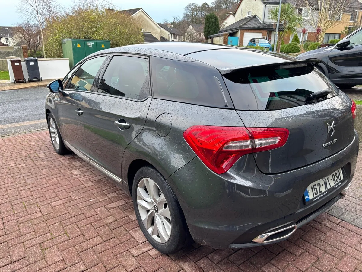 2015 Citroën DS5 - Image 2