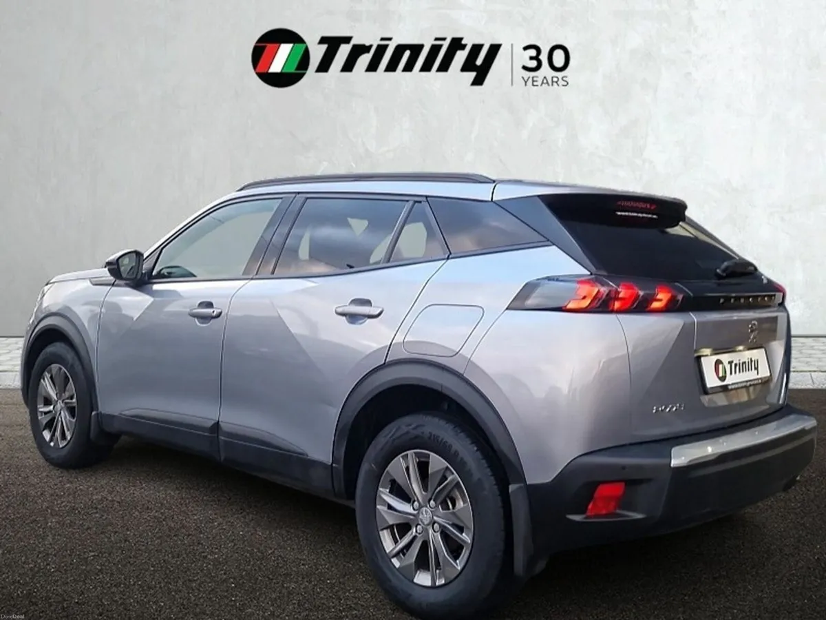 Peugeot 2008 ** FULL DEALER SERVICE HISTORY ** TRI - Image 3