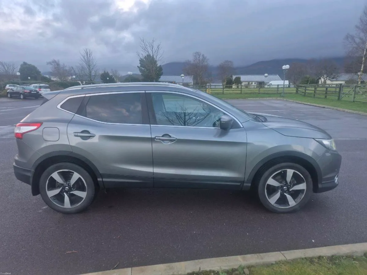 2016 Nissn  Qashqai 1.5 Premium - Image 1