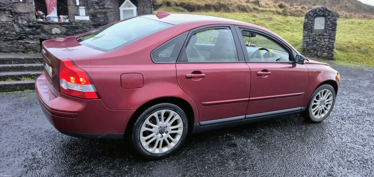 Volvo S40 *New NCT* *Taxed* - Image 2