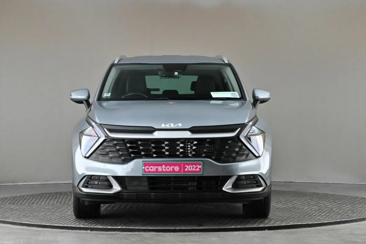 Kia Sportage 1.6 PHEV K3**REVERSE CAMERA*PRIVACY G - Image 2