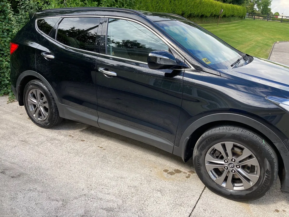 Hyundai Santa Fe - Image 3