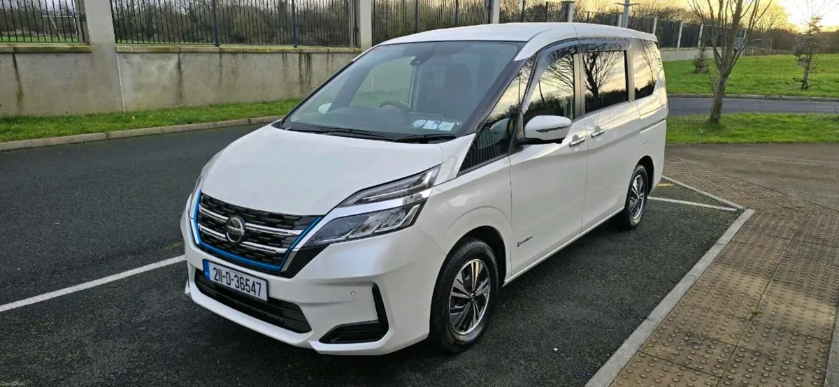 2021 Nissan Serena 1.2 Petrol Hibrid Automatic - Image 2