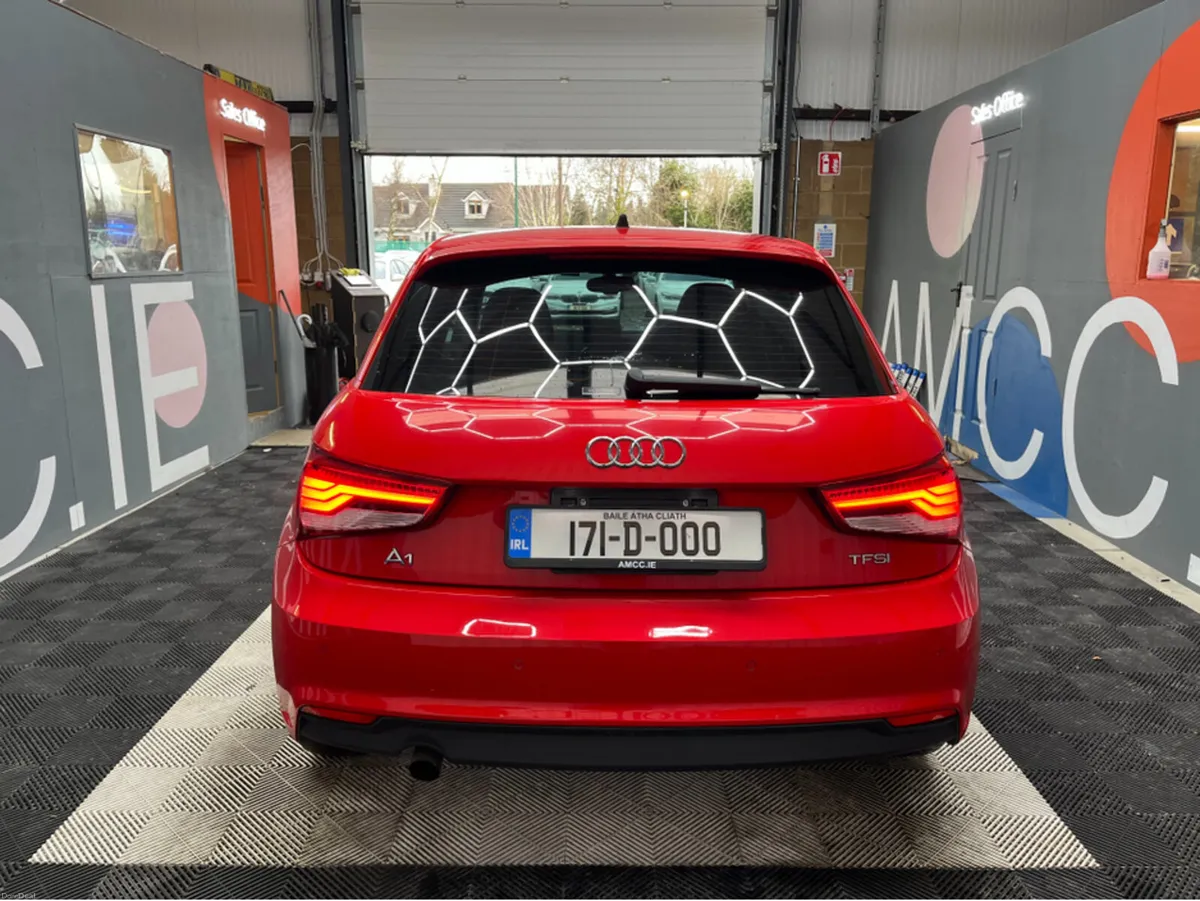 Audi A1 2017 AUDI A1 TFSI 1.0 AUTOMATIC / PARKING - Image 3