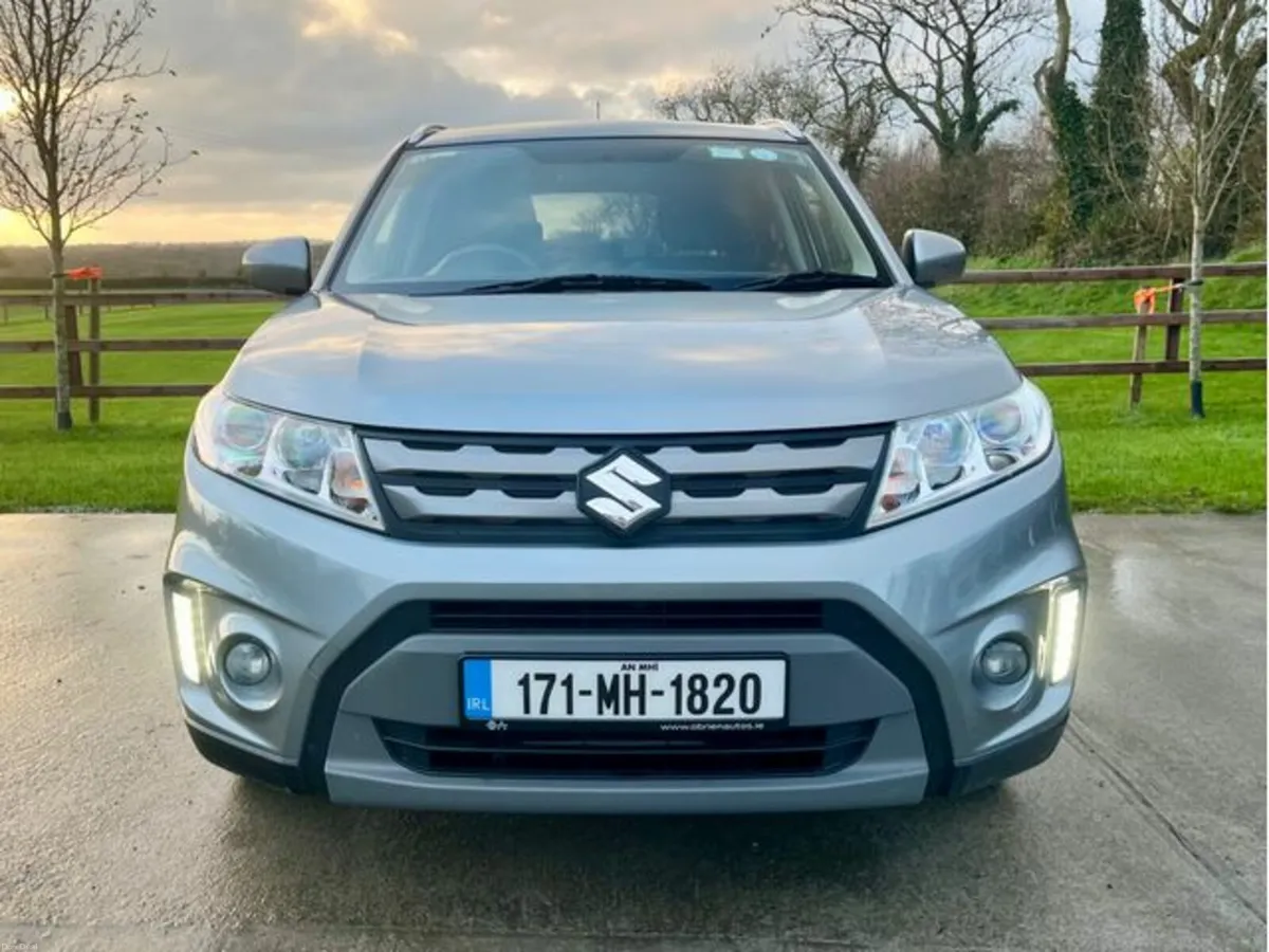 Suzuki Vitara GL+ 1 Owner and Tiny mileage *RETAIL - Image 2